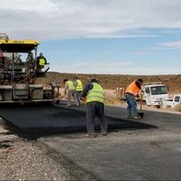 Vaca Muerta: siete empresas buscan repavimentar una ruta clave en Neuquén