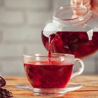 Té verde o té rojo: cuál es mejor para bajar de peso y por qué los expertos los recomiendan
