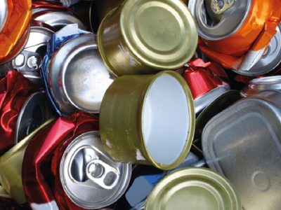 Con latas de cerveza vacías: así podés crear los colgantes más hermosos con estilo rústico