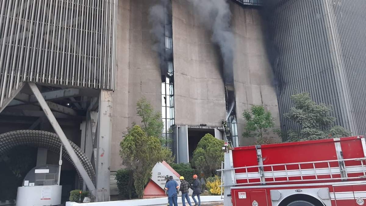 El incendio en el edificio del Puesto Central de Control I (PCCI), en la colonia Centro de la CDMX