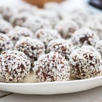 Trufas de coco y dulce: con 4 ingredientes, resolvé el postre del finde y preparate para los aplausos