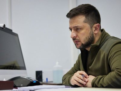Zelenski pide a Italia evitar ser un "resort para asesinos rusos" y solicita ayuda para lograr la paz