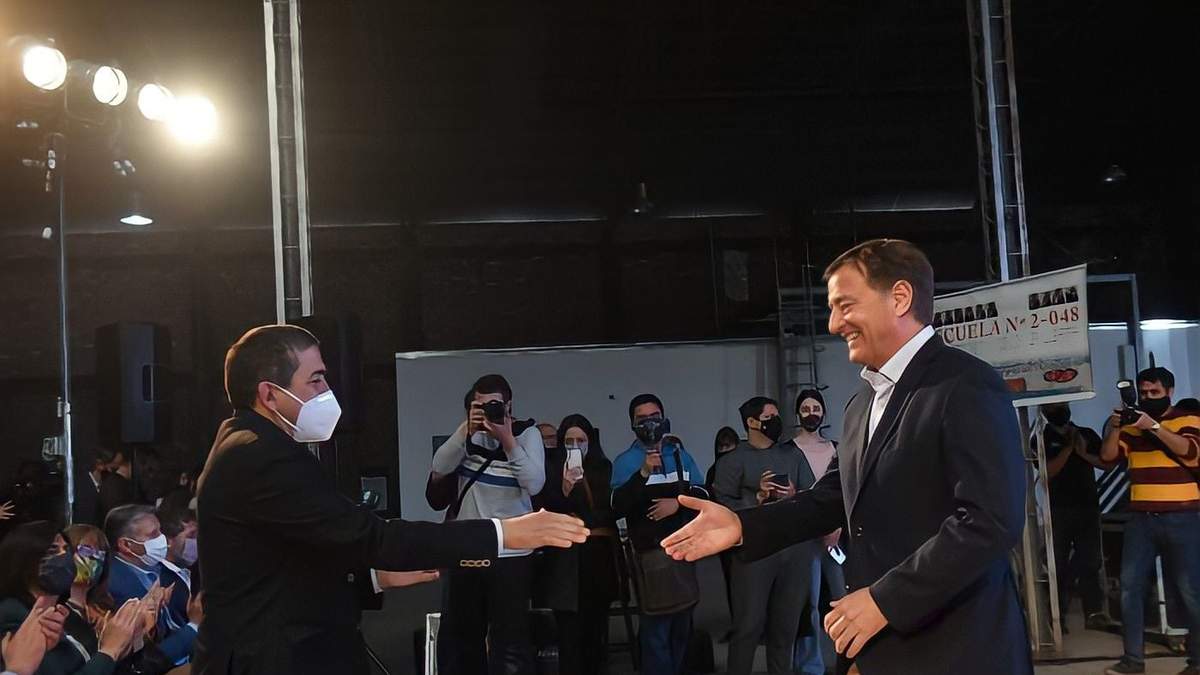 Walther Marcolini, intendente de Alvear, y Rodolfo Suárez, gobernador de Mendoza. Fuente: (Twitter)