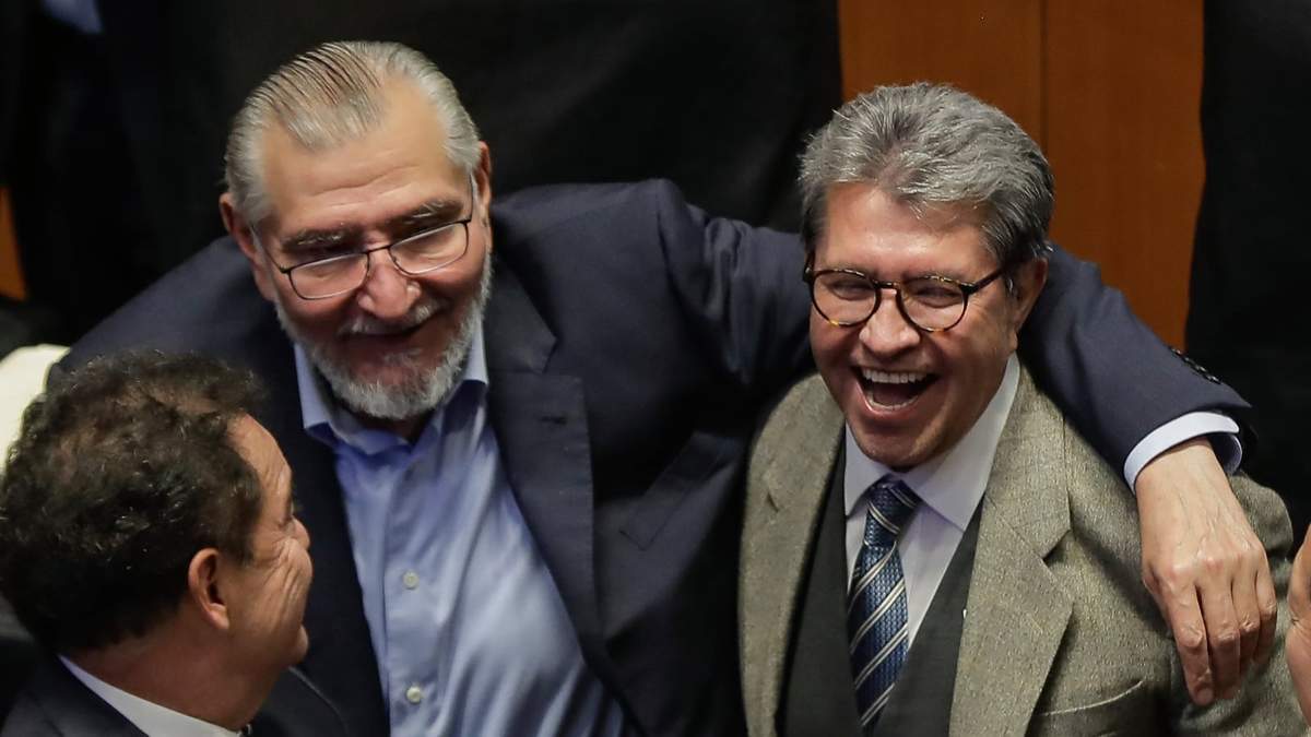 Adán Augusto López y Ricardo Monreal en el Congreso de la Unión