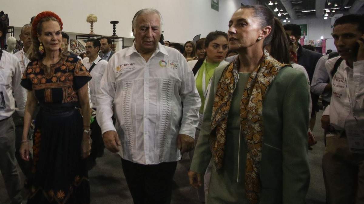 Claudia Sheinbaum en la inauguraciòn del stand del Tren Maya en el Tianguis Turístico