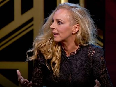 La insólita reacción de Rocío Carrasco: "Se habla de madre ausente y ya me miráis a mí"