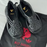 Adidas está en la mira del gobierno de Oaxaca por presunto plagio de huaraches