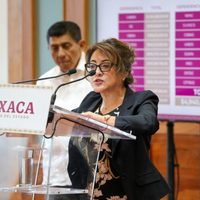 Salomón Jara acepta la renuncia de Alma Velasco de la Secretaría de Salud