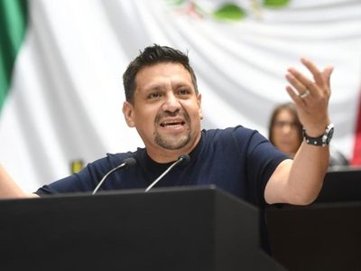 Diputado del PAN pide congelar cuentas de sospechosos de huachicol fiscal