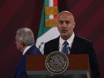 Gobierno capitalino presume de "histórica" la construcción de tres estaciones del Tren Interurbano