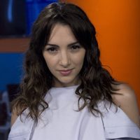 ¡Ojo a lo que se ve! Thelma Fardín empezó el año con un enterizo que olvidó abrochar