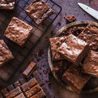 Apto diabéticos y celíacos: prepará este brownie sin harina ni azúcar en pocos minutos