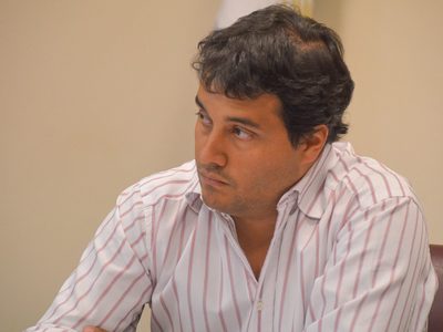 El intendente de Zapala, Carlos Koopmann, firmó un convenio contra el cambio climático