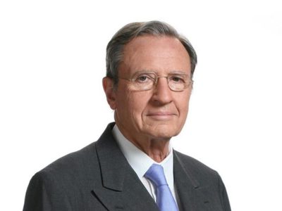 Con un jardín inmenso y una piscina hermosa: así es por dentro la casa de Mariano Grondona y Elena Lynch