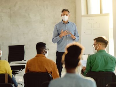 Día Mundial de la Voz: la pandemia provocó un 30% de aumento en las afecciones vocales