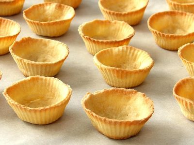 Con la receta de 1 sola masa, así podés preparar 2 postres totalmente distintos y deliciosos
