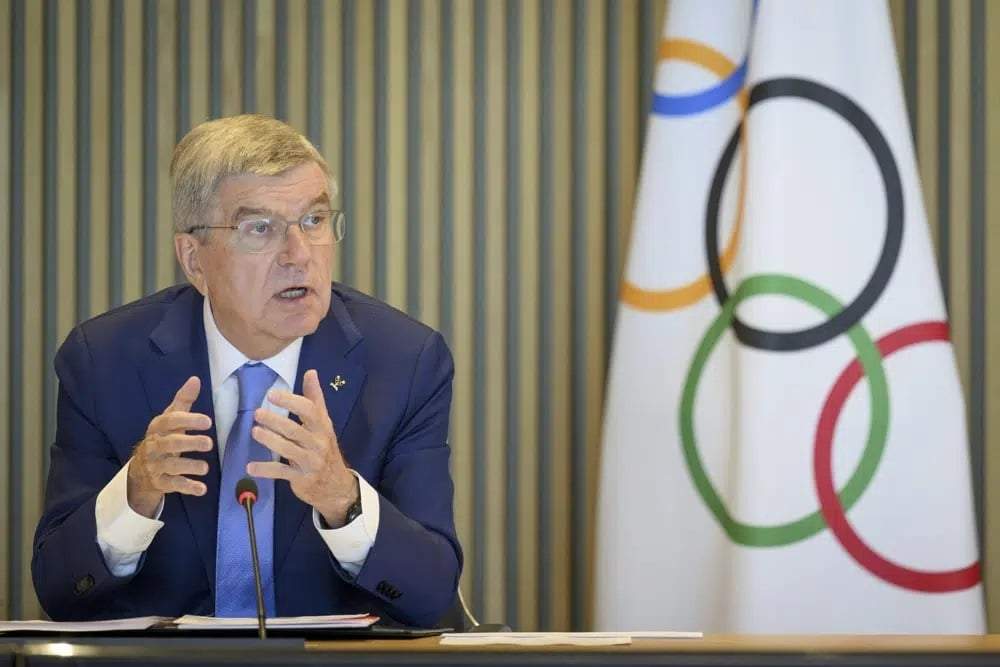 El presidente del COI, Thomas Bach, en la apertura de la junta directiva del Comité Olímpico Internacional en Lausana, Suiza, el martes 28 de marzo de 2023