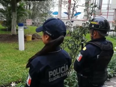 Policías de Guadalajara deberán reparar el daño a un detenido al que extorsionaron