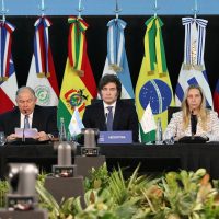 Javier Milei no confirmó su participación en la cumbre del Mercosur, un evento clave para el tratado con la UE