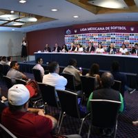 Presentan la Liga Mexicana de Softbol; habrá campeonato femenil en 2024