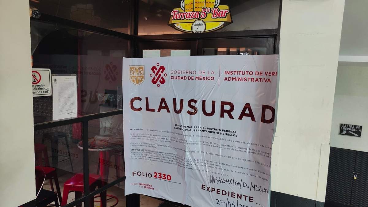 Los sellos de clausura en el Terrazas Bar