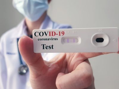 Río Negro prohíbe la venta de test rápidos para detectar el coronavirus