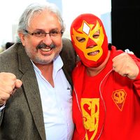 'Superbarrio” convoca a Mikel Arriola a medirse en el ring