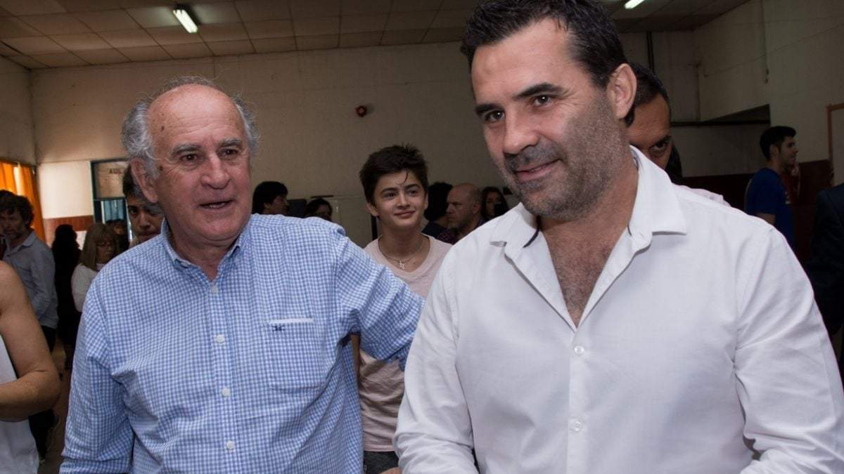 Los candidatos en la interna del peronismo, Oscar Parrilli y Darío Martínez. Fuente: (Twitter)