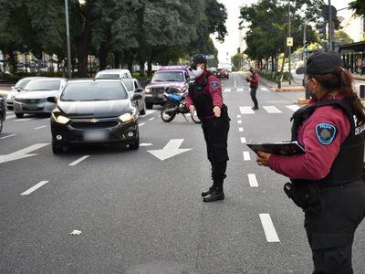Los parques y calles en la Ciudad de Buenos Aires, llenos de gente previo a la nueva cuarentena