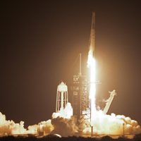 Cuatro nuevos astronautas salen hacia la Estación Espacial Internacional