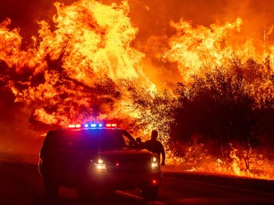Estados Unidos arrasado por las llamas: medio millón de evacuados