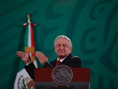 Crisis en el TEPJF no queda resuelta con un presidente interino; lo mejor es una renovación: AMLO