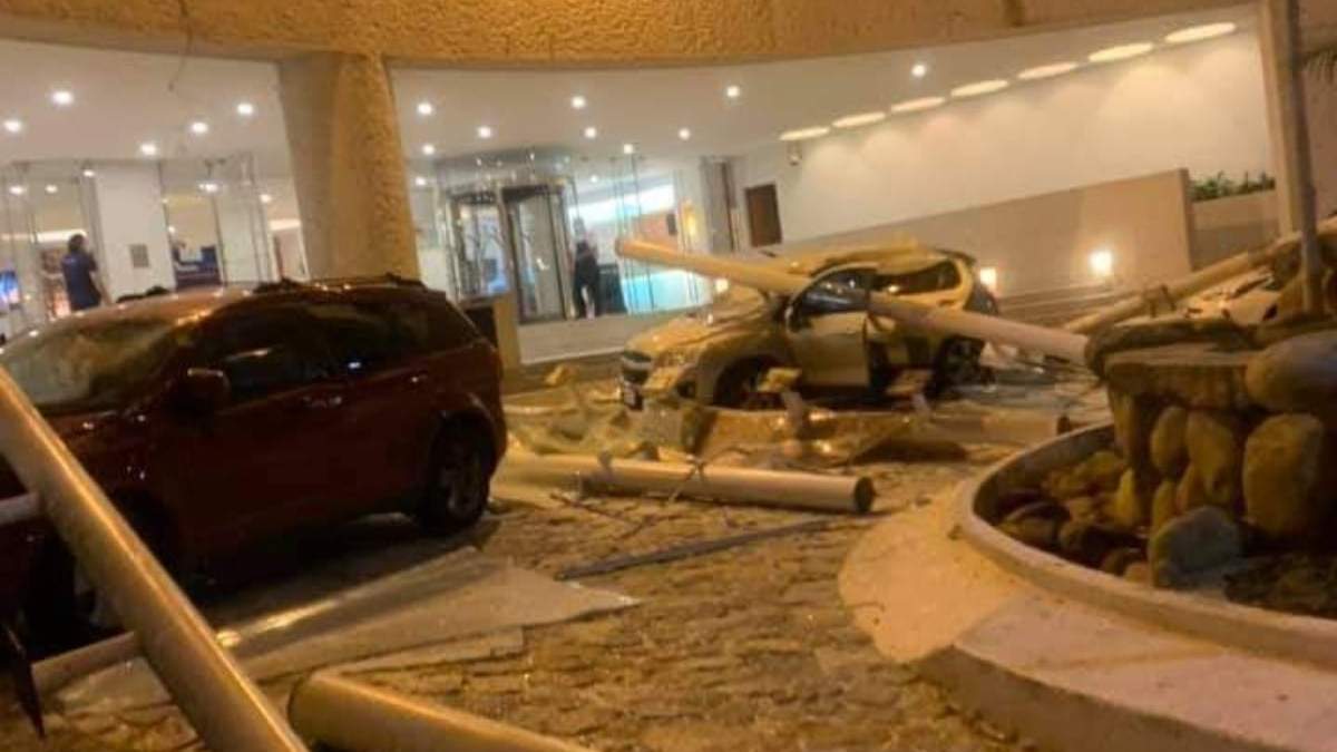 Daños en el Hotel Emporio de Acapulco