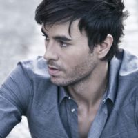 ¡El coronavirus enluta a Enrique Iglesias! La pérdida menos esperada en la familia española