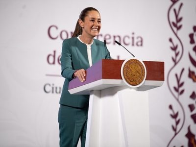 “Sí hackearon mi teléfono”: Sheinbaum confirmó la intervención tras entrega de capos a EU