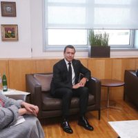 Noboa se mostró abierto a retomar relaciones con México pero puso estas condiciones