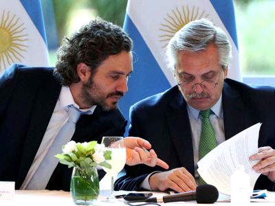 Cafiero cargó contra los anti cuarentena por querer "hacerle daño al Gobierno"