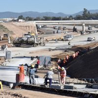 El Gobierno oficializó el plan con el que busca reactivar las economías locales