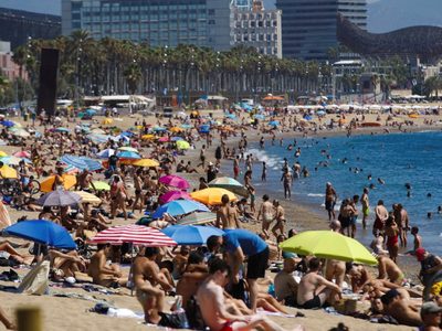 Coronavirus en Brasil: Rio de Janeiro habilita totalmente playas y discotecas