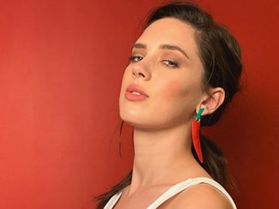 ¡Sorpresa!: Delfi Chaves, cerquita de... ¡No es Albert Baró!