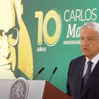 AMLO recuerda a Monsiváis y anuncia programa especial para difundir sus obras