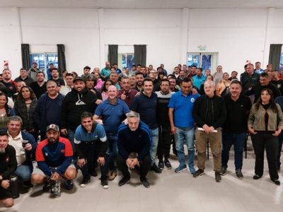 Dirigentes deportivos de Neuquén respaldaron la candidatura presidencial de Sergio Massa