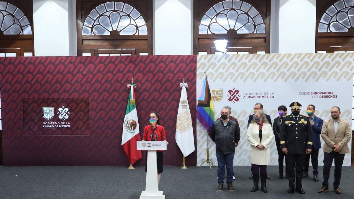 La jefa de gobierno en conferencia