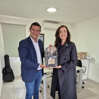Intendente neuquino no fue ni parte del decorado