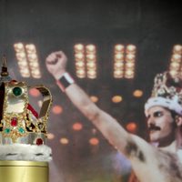Piano de Freddie Mercury, borradores de canciones y otras pertenencias serán subastados