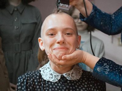 Efecto "Unorthodox": Netflix TRIPLICA apuestas y te ofrece más sobre la vida judía jasídica ¡WOW!