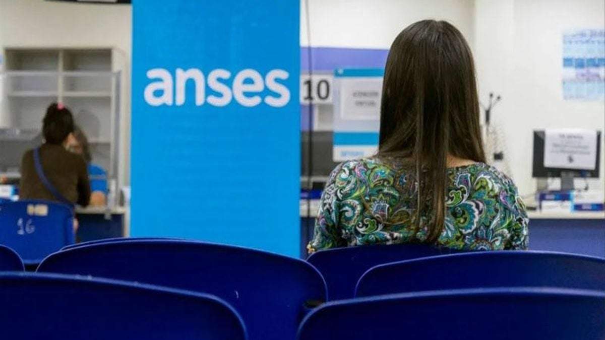 Sala de espera de la Administración Nacional de la Seguridad Social. Fuente: (Twitter)