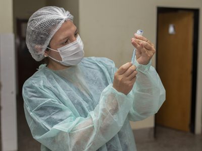 Masiva vacunación contra el coronavirus en Neuquén
