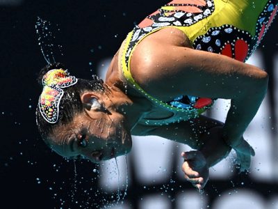 Entrenadora rescata a nadadora que se desmayó en el Mundial de Budapest (Video)