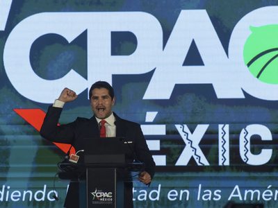 Cumbre de extrema derecha CPAC pospone evento que encabezaría Eduardo Verástegui